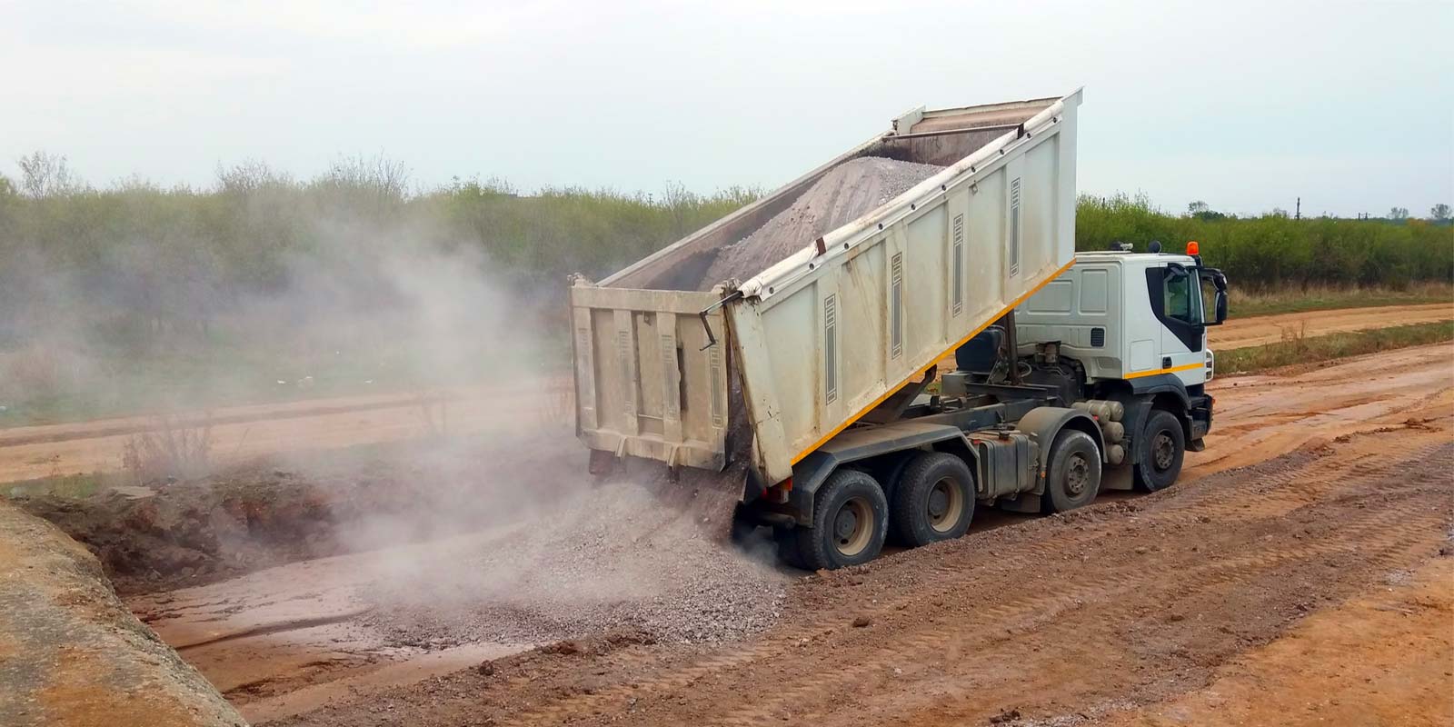 How Many Tons Of Gravel In A Dump Truck